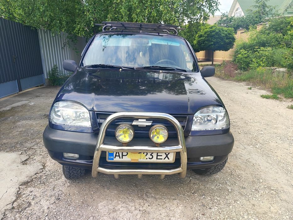 Chevrolet Niva 2004