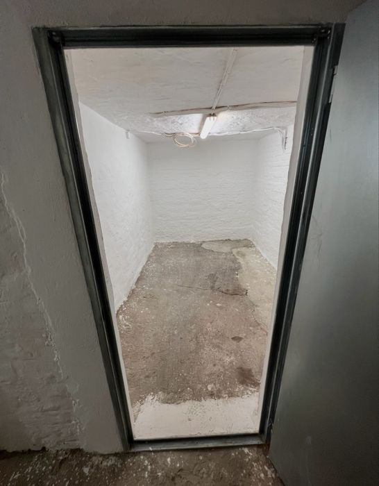 Piwnica 10m2 sucha w centrum Raciborza ul. Browarna 5