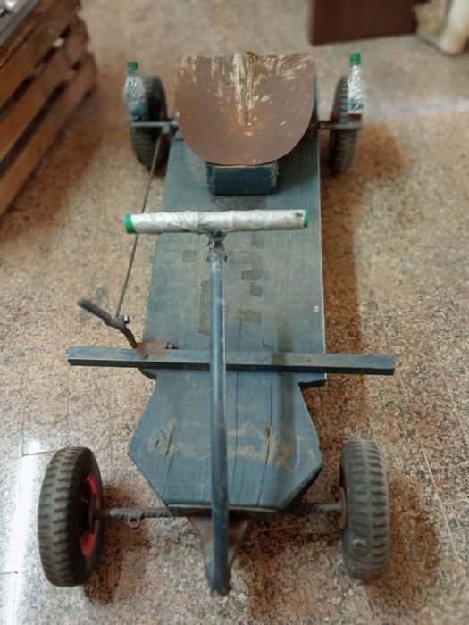 carro de crianca de madeira
