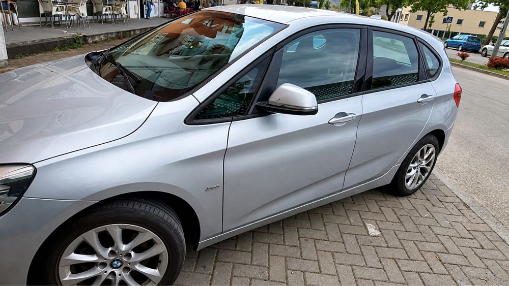 BMW 216d Active Tourer 2018 | Gasóleo | Caixa Manual | 14.450 €