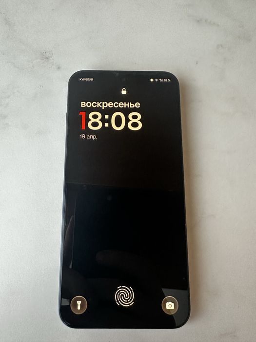 OnePlus 13t 16/256 (ch)