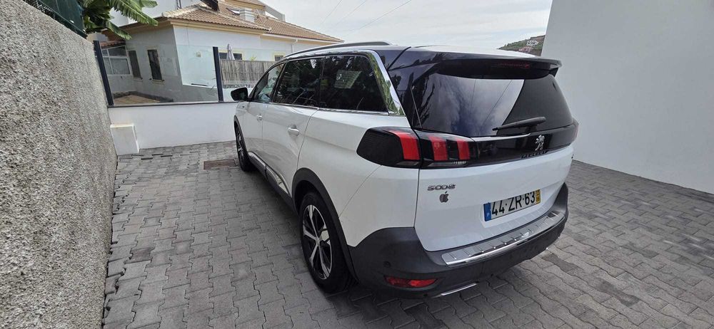 Se Procura carro para família toda aqui tem o ideal.