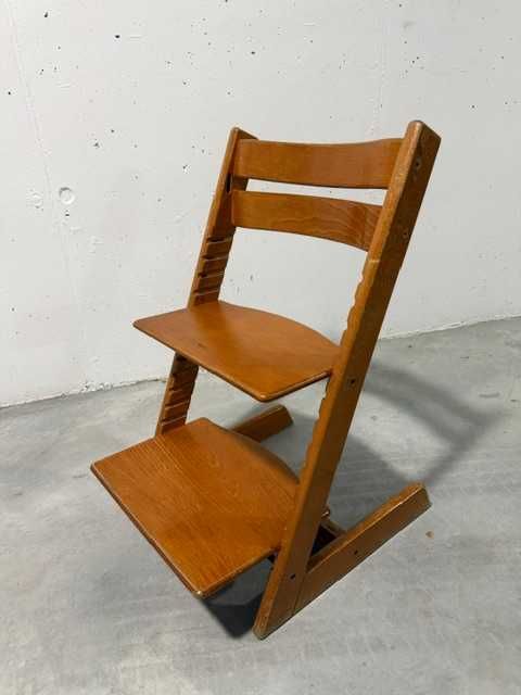Conjunto de cadeiras evolutivas criança