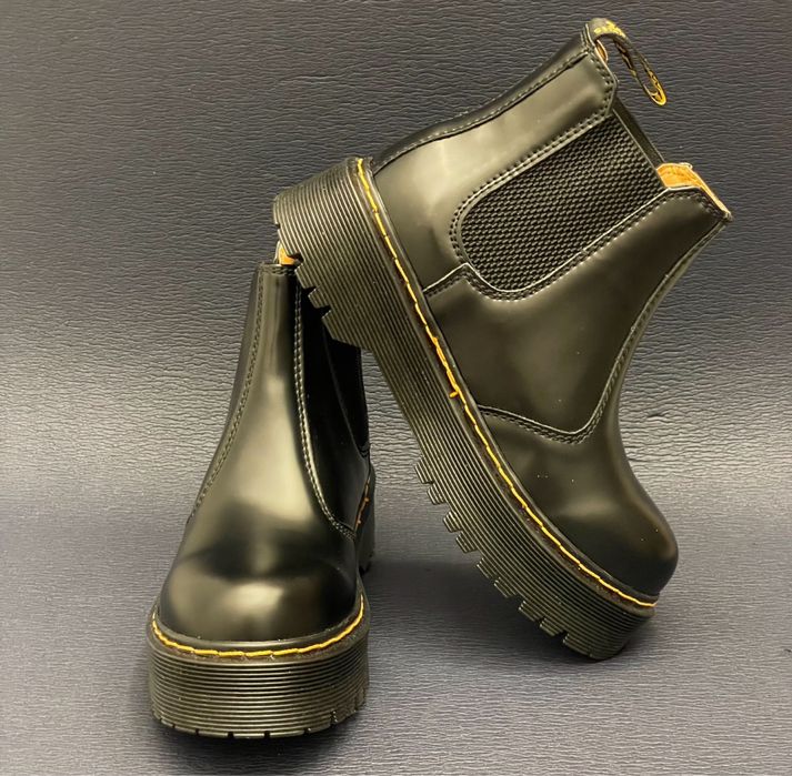 Glany sztyblety platforma botki koturna emo goth Dr Martin