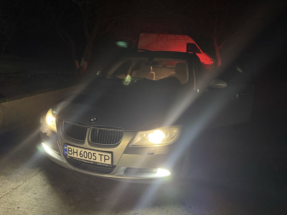 Продам BMW 320 e91