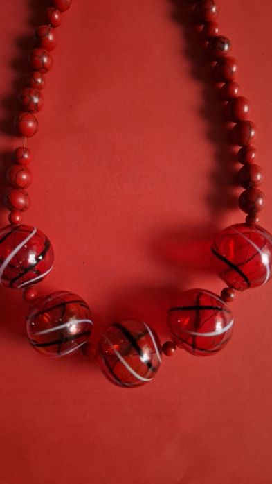 Naszyjnik z czerwonych korali