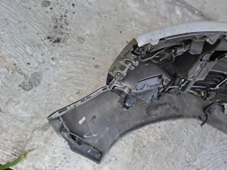 Audi A8 D3 zderzak przód przedni lift