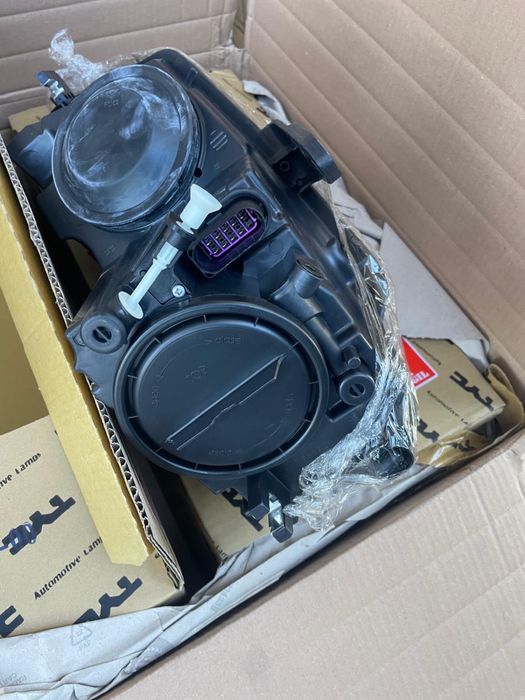 Faróis Audi A3 8P 2008 a 2012