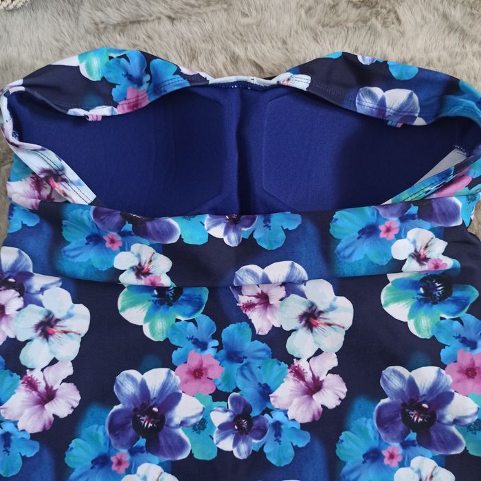 Top od bikini w kwiaty