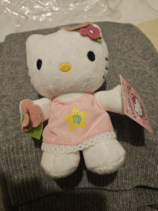 Peluche hello kitty novo