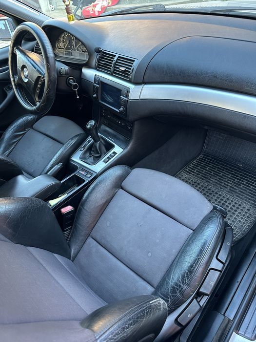 Продаєтья Bmw e46