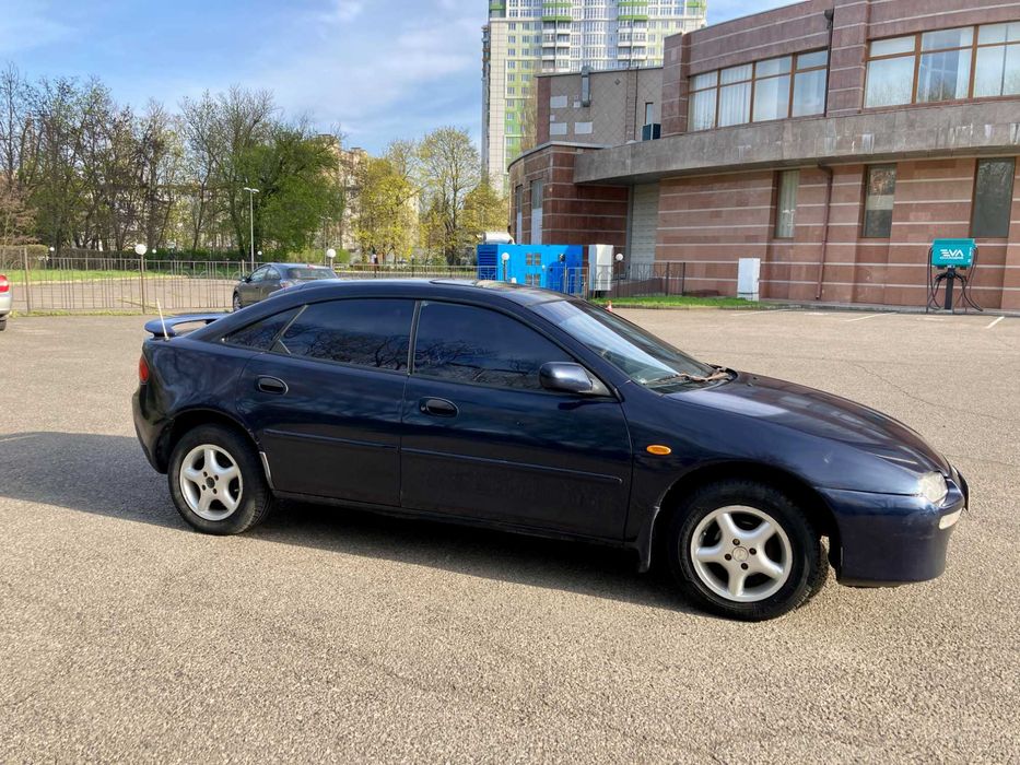 Mazda 323 1997 продаж