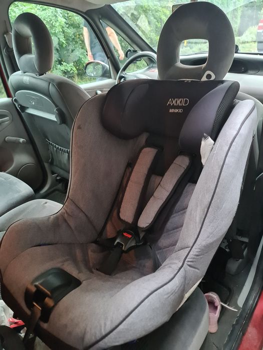 Fotelik RWF Axkid Minikid 2.0