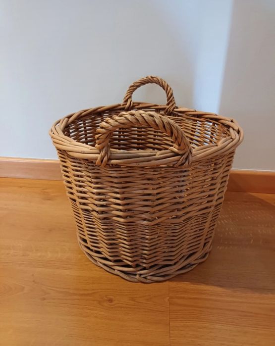 Cesta de verga redonda