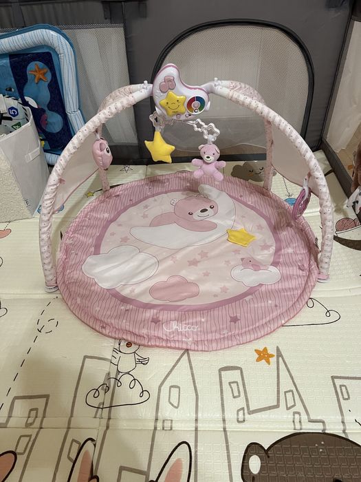 Розвиваючий килимок Chicco "Enjoy Colours"