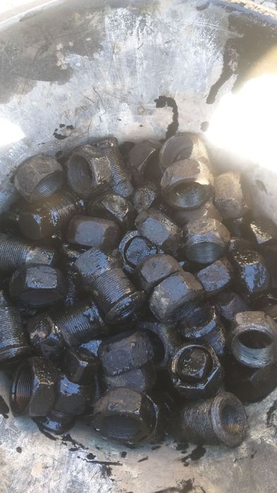 Гайки футорки Зіл Газ