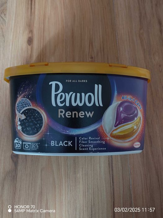 Kapsułki do prania Perwoll Renew Black 10szt.