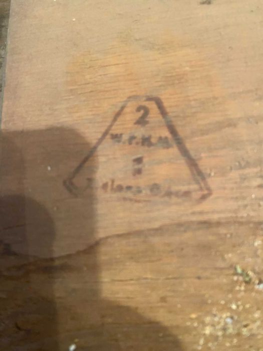 Stół okrągły, rozkładany, drewniany, PRL