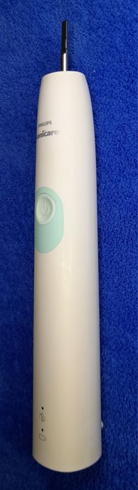 Зубная щетка Philips Sonicare, в хорошем рабочем состоянии.