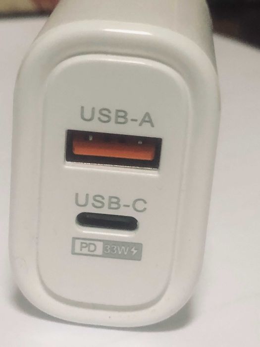 Adaptador para carregamento Telemoveis (portes grátis )