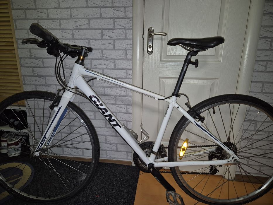 Велосипед Giant (26″, S) — міський/гірський, робочий