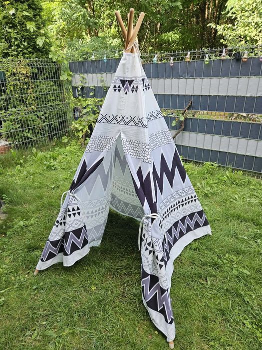 Namiot tipi - wzór Skandynawski