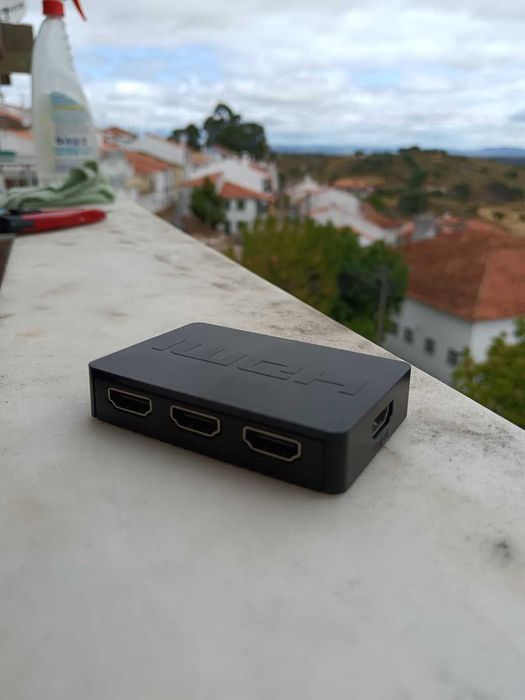 3-Port HDMI Hub64737744504449122