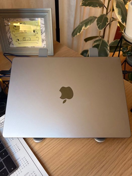 Sprzedam maczka - MacBook Pro 14 cali, 2021, M1, 32GB ram, 512 dysk
