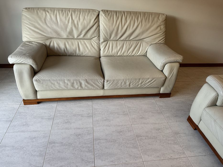 Conjunto 2 sofas de 2 lugares