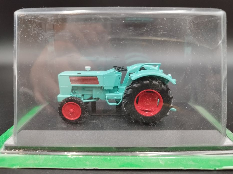 1:43 Hachette Traktor 1967 Hanomag Brillant 601 model nowy