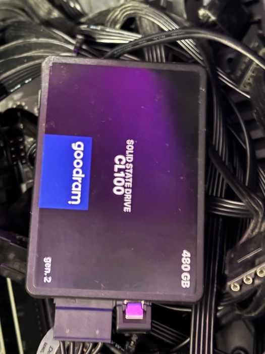 Komputer stacjonarny bez karty graficznej