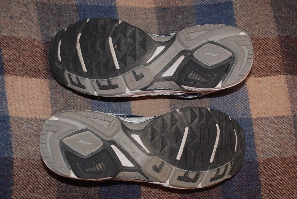 Buty sportowe Saucony Cohesion, r. 45