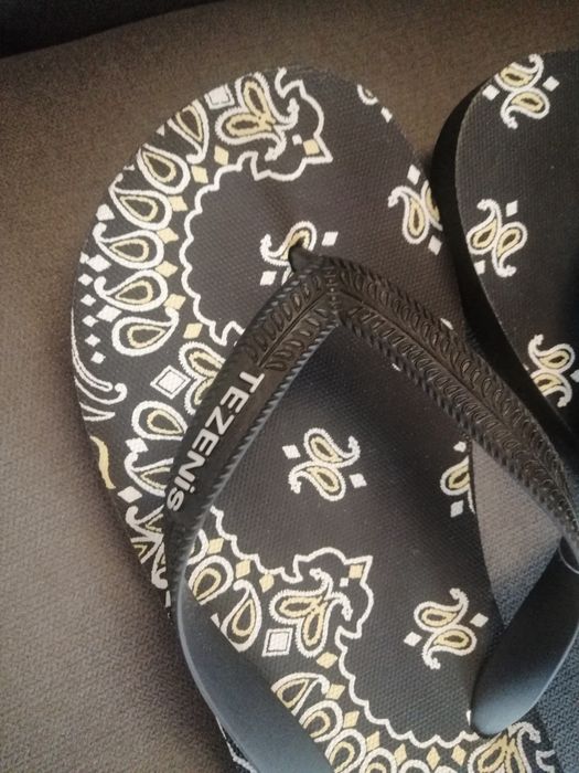 Tezenis Calzedonia, japonki rozm 42/43 nowe