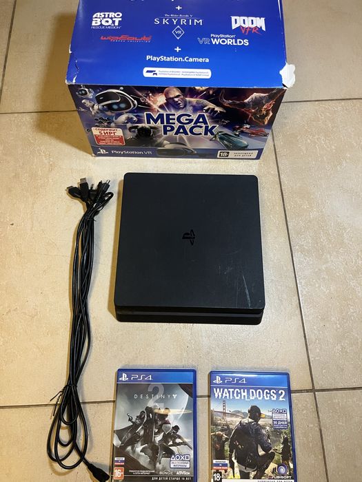 PlayStation 4 Slim | Рабочая | Есть коробка | Киев