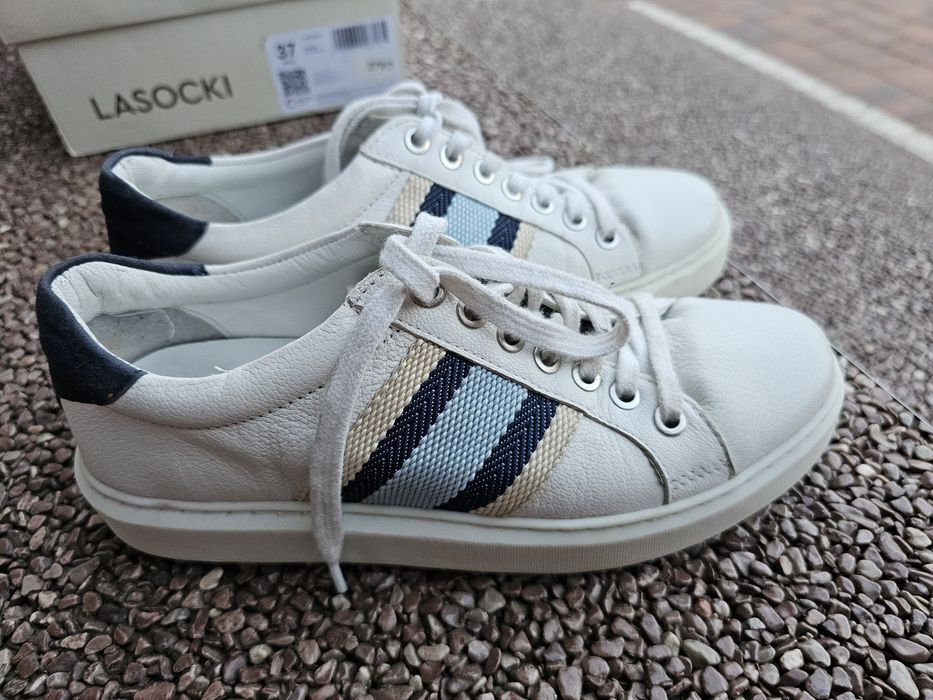 Buty półbuty tenisówki trampki skorzane Lasocki 37