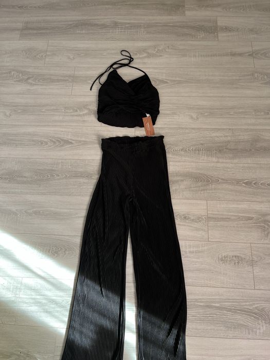 Елегантний Жіночий Костюм