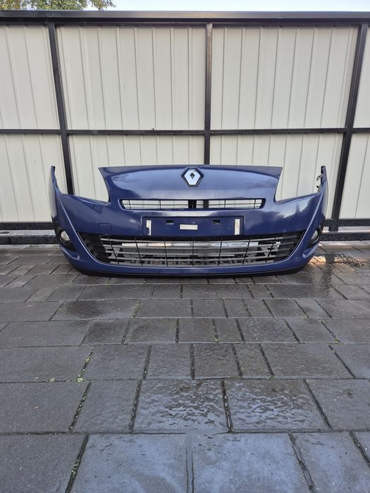 Zderzak przód przedni renault grand scenic III rok 09 kod OV460 0V460