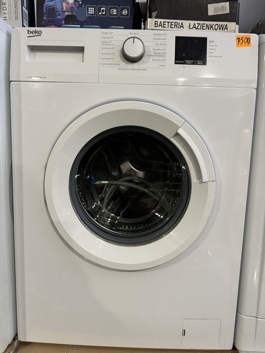 Вузенька Beko 37 см пральна машина ,  we8383
