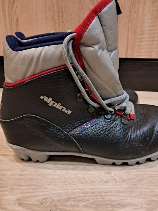 Лижні, бігові  дитячі черевики, взуття ALPINA