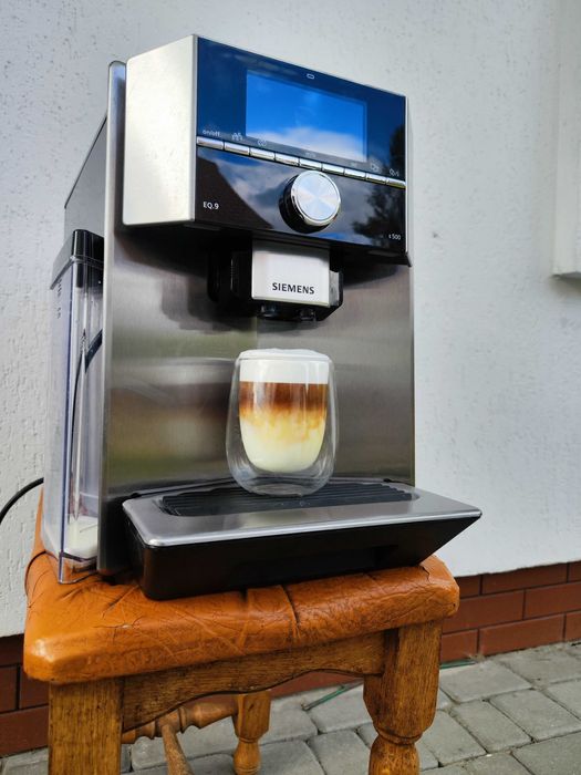 Кавомашина кофемашина Siemens EQ.9 S500