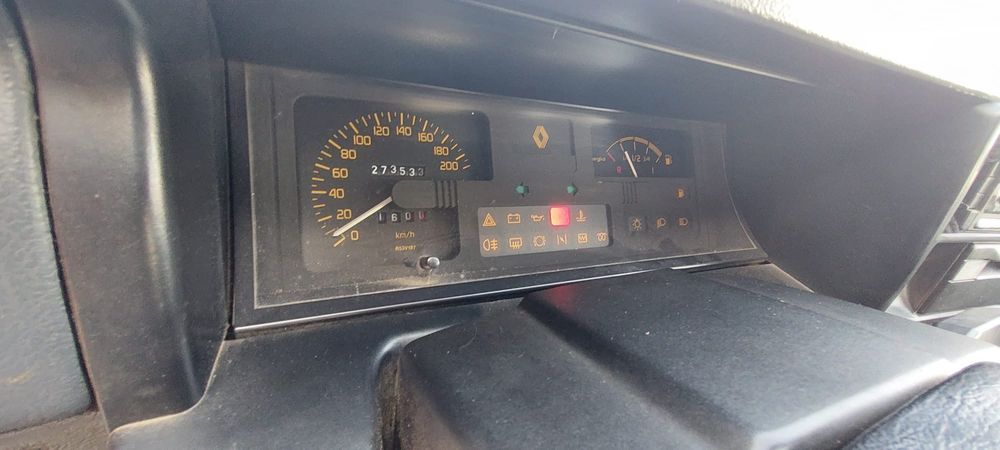 Renault 19 1.2 clássico de 3 portas