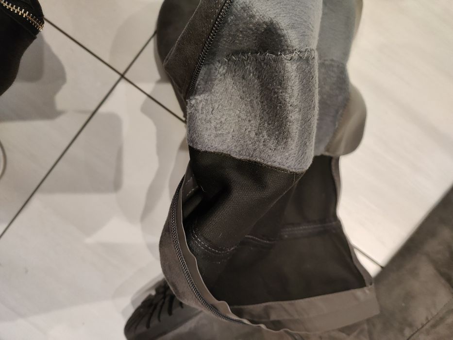 Kozaki wysokie zamszowe