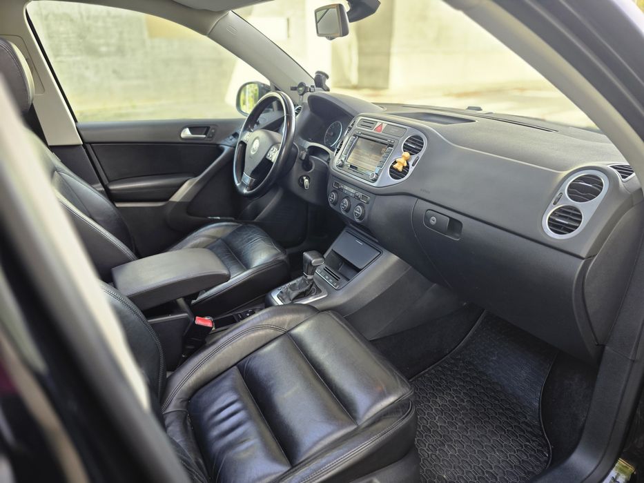 Volkswagen Tiguan 2.0 TDI 140cv 4Motion DSG  // FULL EXTRAS + REVISÃO COMPLETA