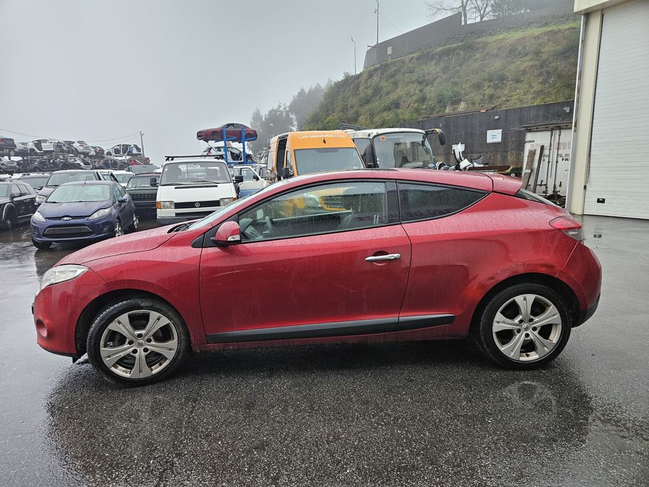 Renault Megane III Coupé 1.5 DCi de 2010 para peças
