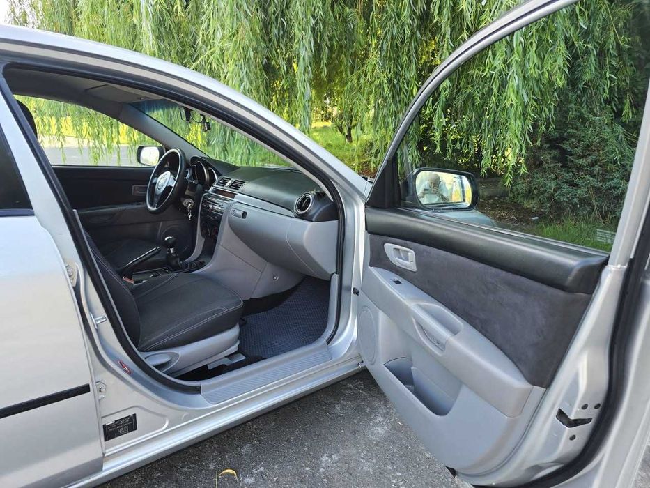 Продам  Mazda 3 2006. Можна в розстрочку, під викуп.