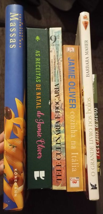 6 livros de Receitas (excelente estado)