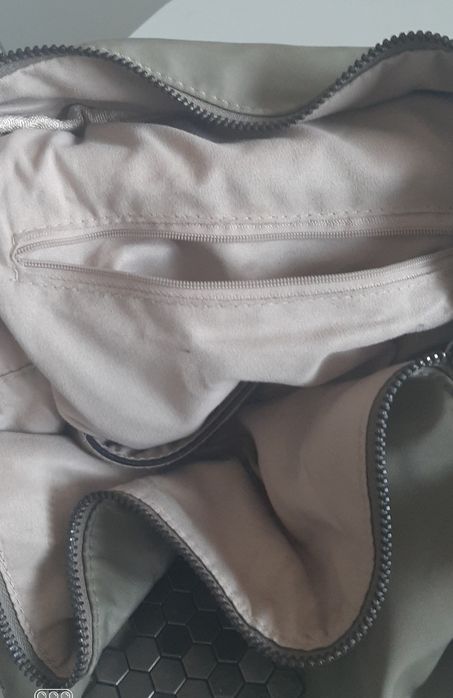Mochila beje em tecido