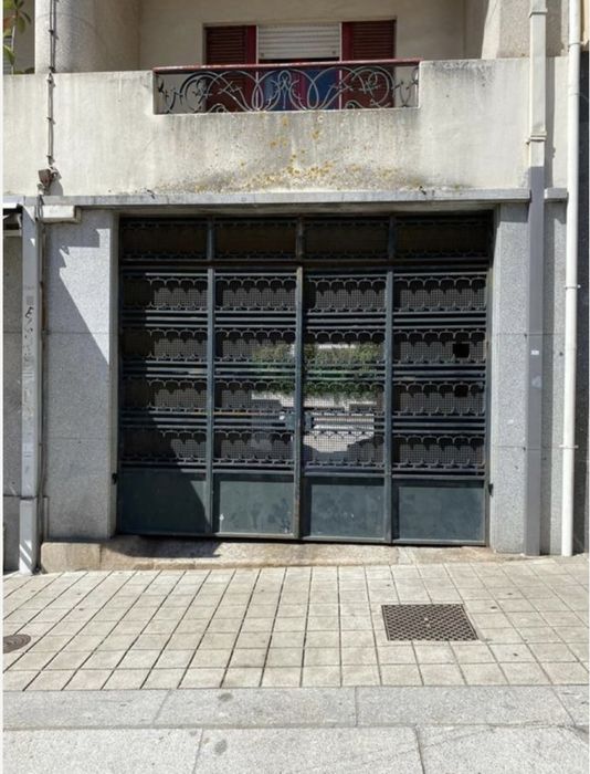 Garagem fechada no Bolhão/Porto (não vende)