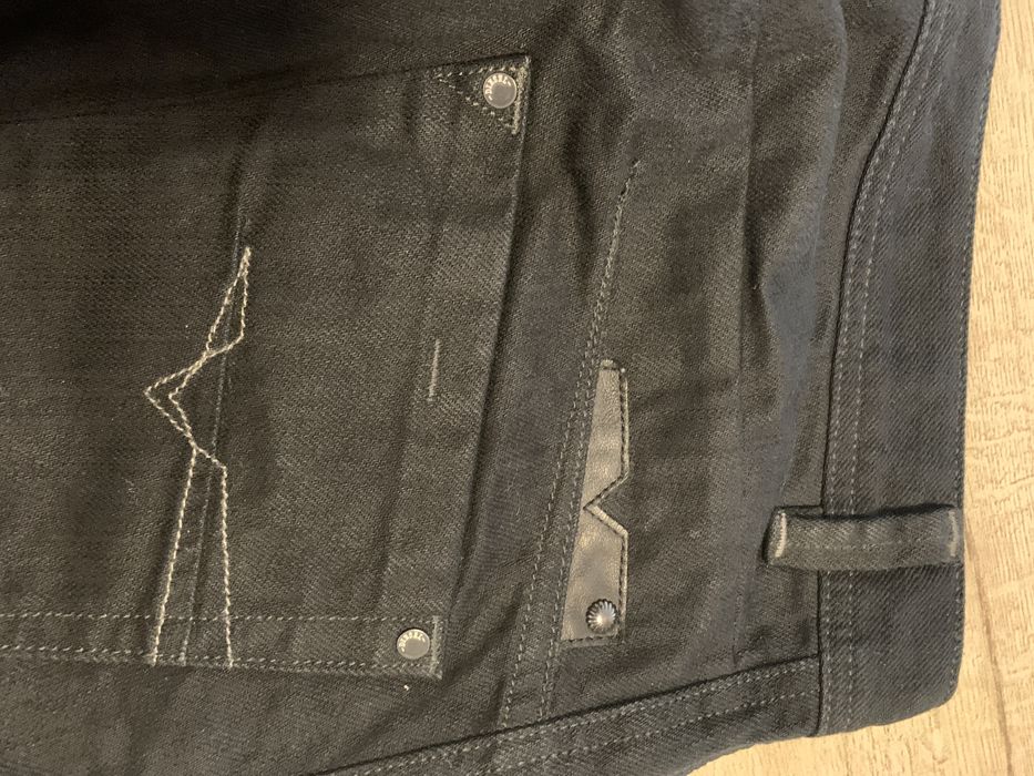 Jeansy Diesel Darron czarne, ciężkie 32/30