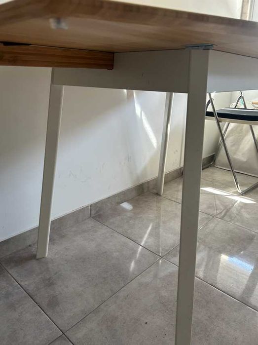 IKEA "drop-leaf" mesa